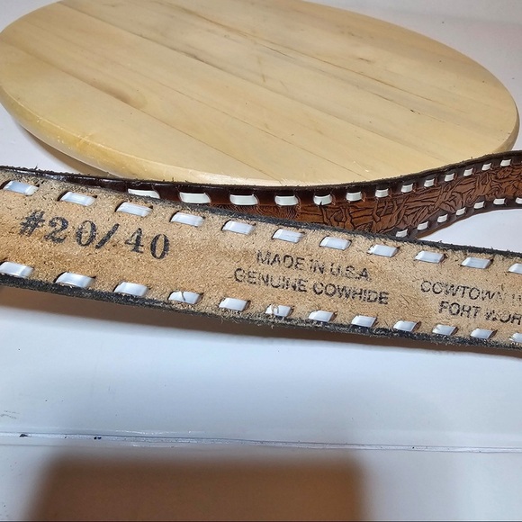 CowTown Western Belt Co Tooled Ornate Leather "ALAN" #20/40 Measures 42 Inches - Picture 5 of 7